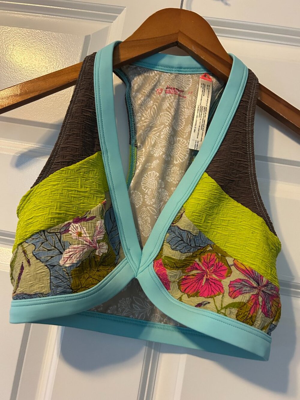 new FREE PEOPLE kendall surf swimsuit bikini top s - Picture 3 of 3